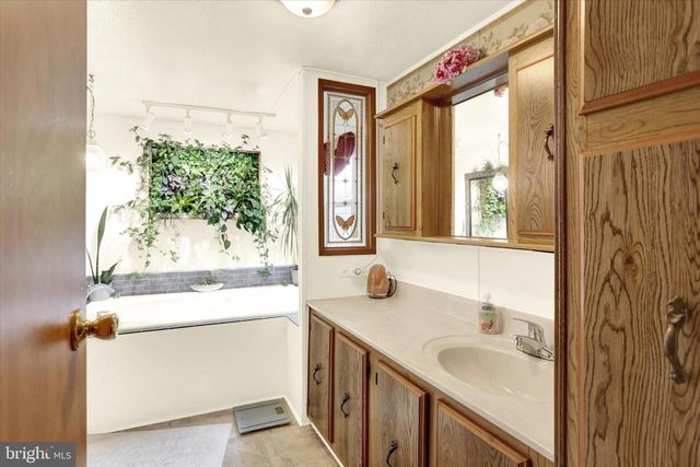 50 MITCHELL RD, Newport, PA 17074