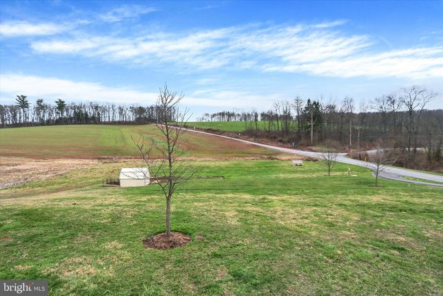 50 MITCHELL RD, Newport, PA 17074