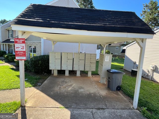 434 W I Parkway, Dallas, GA 30132