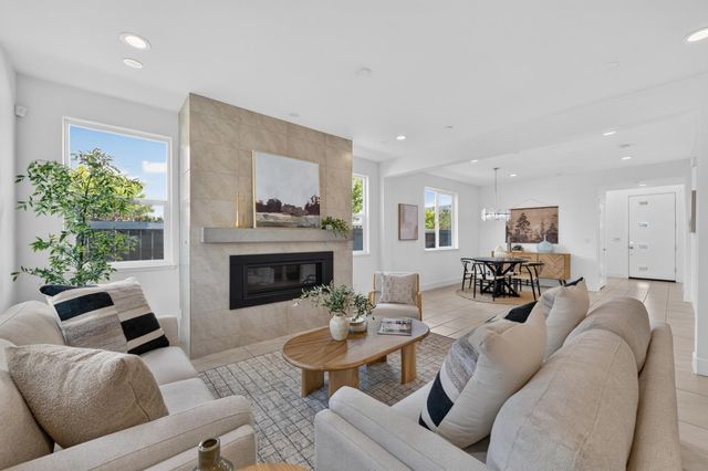 4461 Silver Ivy St, Sacramento, CA 95834