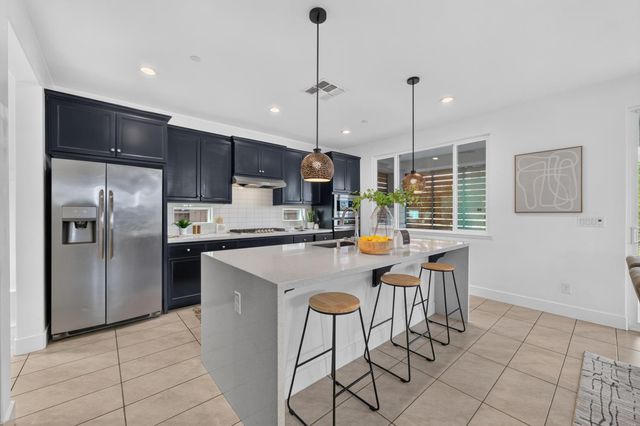 4461 Silver Ivy St, Sacramento, CA 95834
