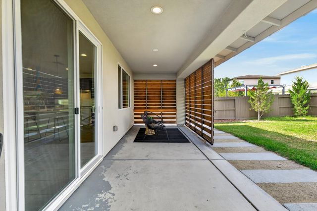 4461 Silver Ivy St, Sacramento, CA 95834