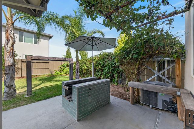 4461 Silver Ivy St, Sacramento, CA 95834