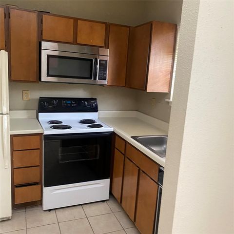7901 Cambridge Street 68, Houston, TX 77054