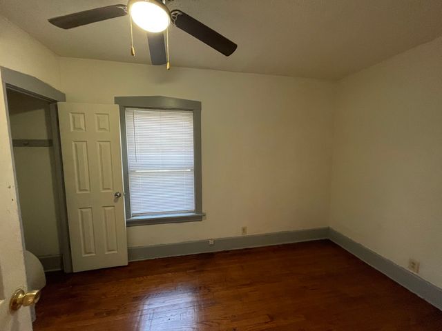 296 E 149th Street, Harvey, IL 60426