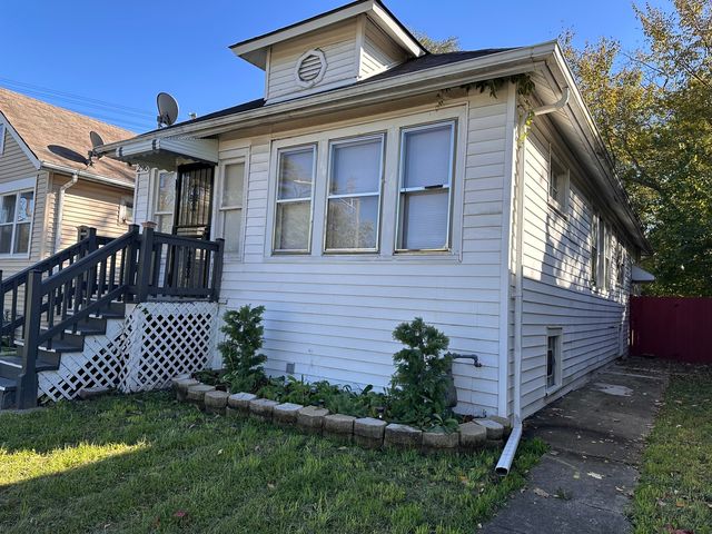 296 E 149th Street, Harvey, IL 60426