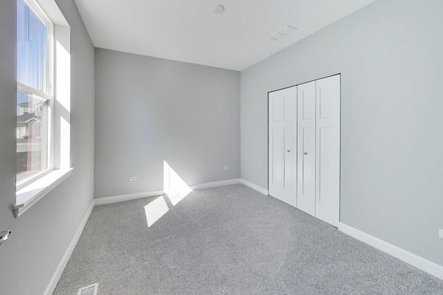 377 Masters Drive, Addison, IL 60101