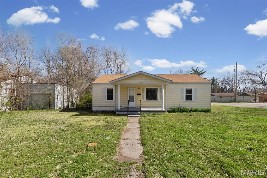 1227 Williams Street, Cahokia, IL 62206