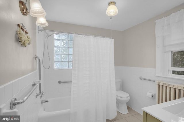 1608 OLIVE ST, Reading, PA 19604