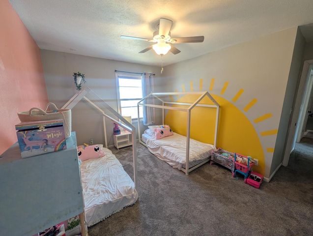 121 Evergreen DRIVE, Delavan, WI 53115