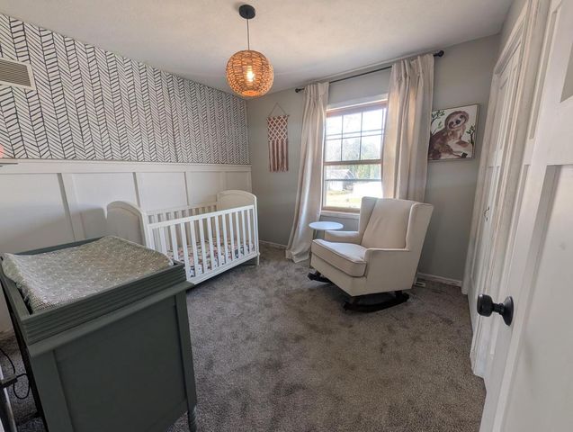 121 Evergreen DRIVE, Delavan, WI 53115