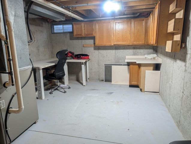 121 Evergreen DRIVE, Delavan, WI 53115