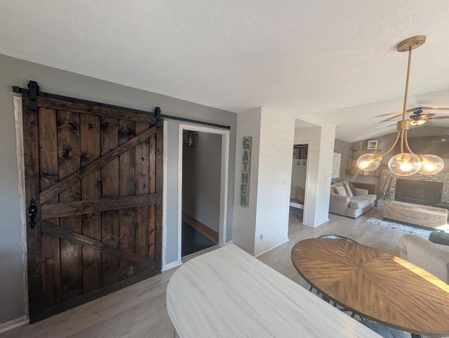 121 Evergreen DRIVE, Delavan, WI 53115