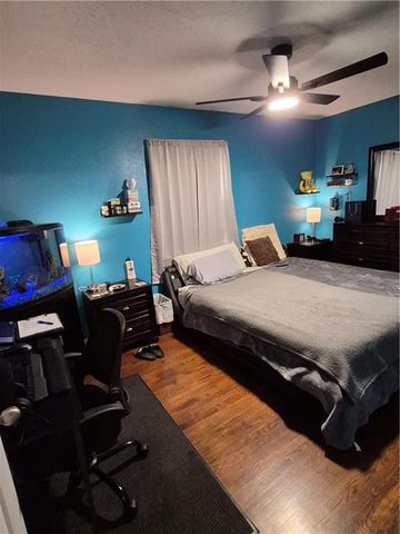 4318 N Lister Avenue, Kansas City, MO 64117