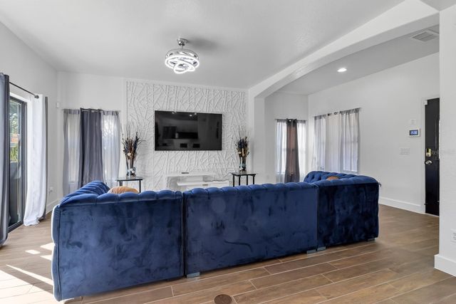 16748 LAZY BREEZE LOOP, Clermont, FL 34714