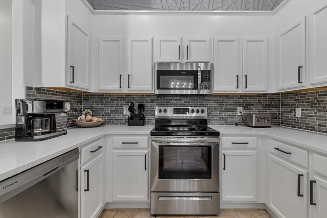 16748 LAZY BREEZE LOOP, Clermont, FL 34714