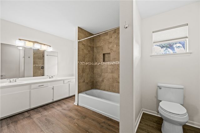 150 Santa Barbara St, Corpus Christi, TX 78411