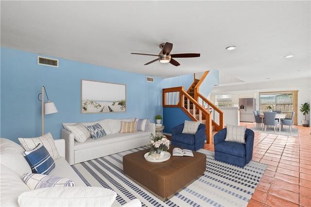150 Santa Barbara St, Corpus Christi, TX 78411