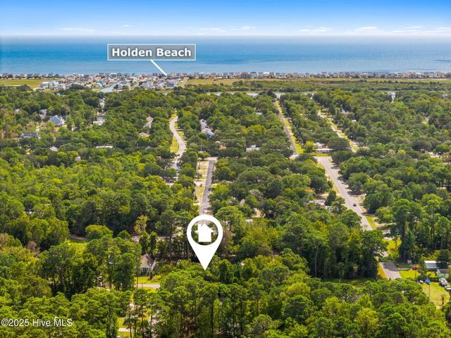 2445 Driftwood Acres Drive SW, Supply, NC 28462