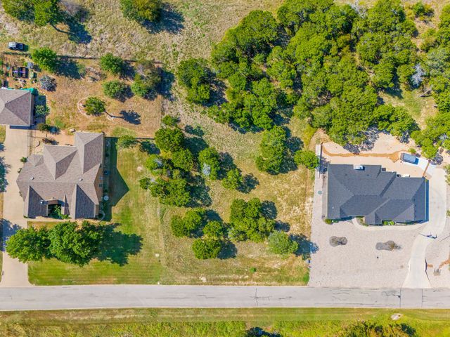 8032 Leven Links Street, Cleburne, TX 76033
