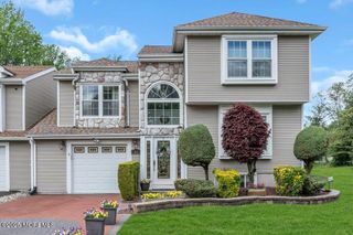 40 Bonnie Drive, 2, Middletown, NJ 07748