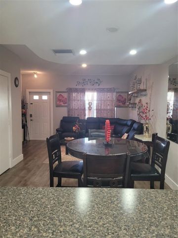 8121 San Carlos Circle 8121, Tamarac, FL 33321