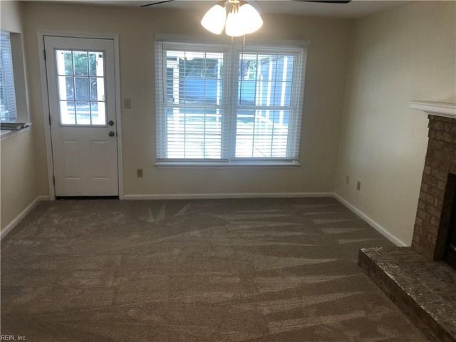 2416 Creekmore CT, Virginia Beach, VA 23464