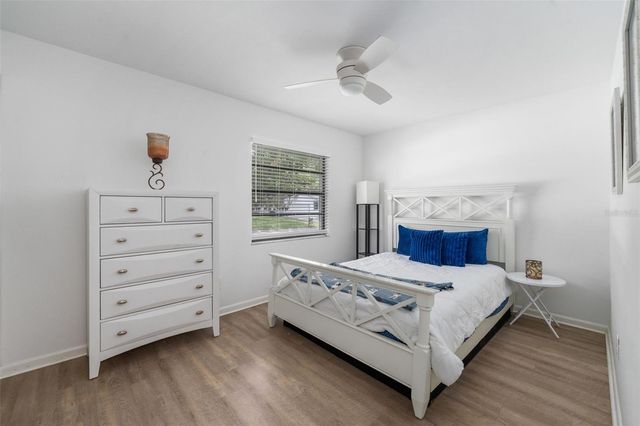 8127 SW 12TH PLACE, Gainesville, FL 32607