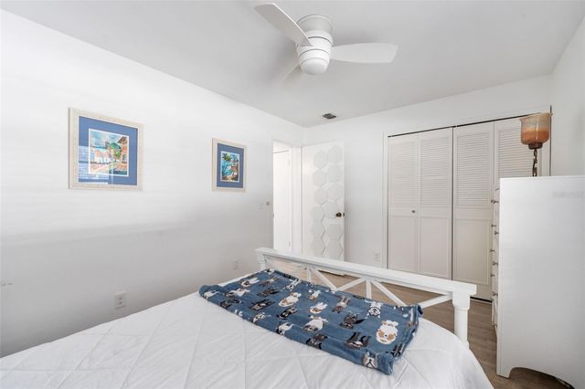 8127 SW 12TH PLACE, Gainesville, FL 32607