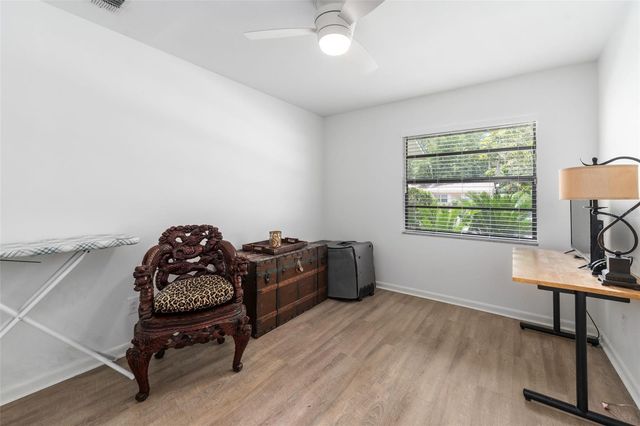 8127 SW 12TH PLACE, Gainesville, FL 32607