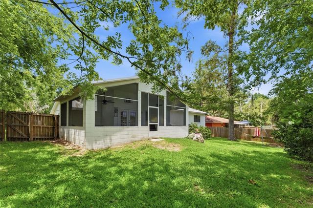 8127 SW 12TH PLACE, Gainesville, FL 32607