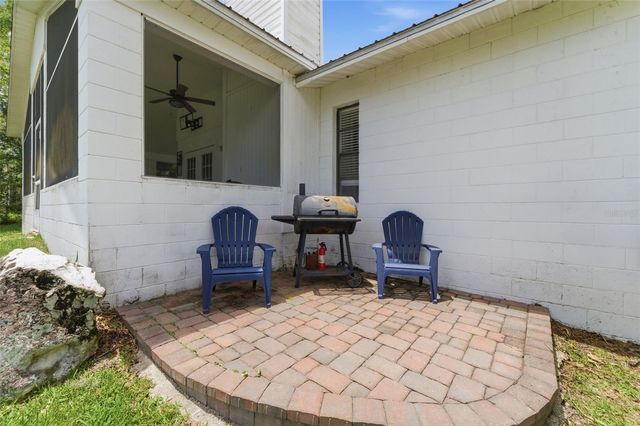 8127 SW 12TH PLACE, Gainesville, FL 32607