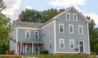 31 Peirce Street 1, East Greenwich, RI 02818