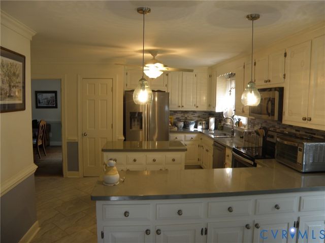 4420 Old Fox Trl, Midlothian, VA 23112