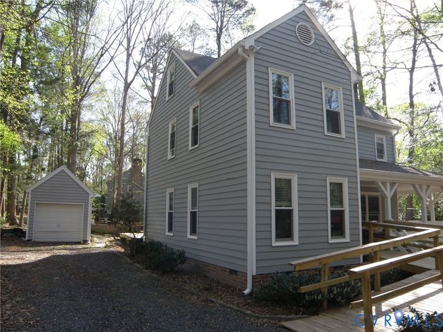 4420 Old Fox Trl, Midlothian, VA 23112