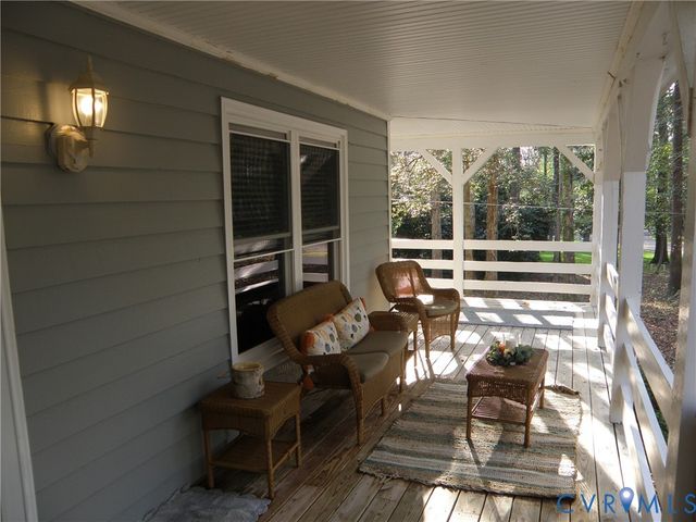 4420 Old Fox Trl, Midlothian, VA 23112