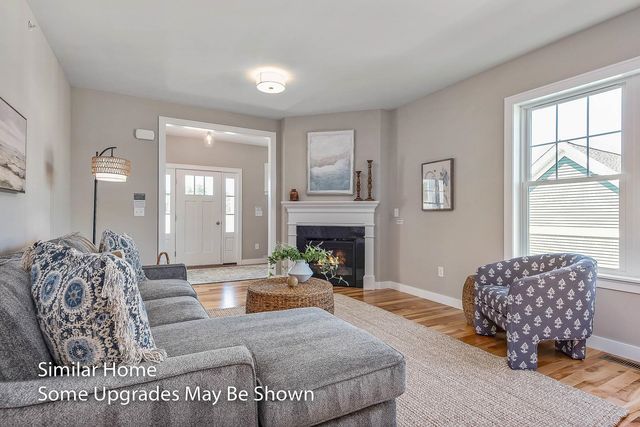 54 The Cliffs at Evergreen Drive, Auburn, NH 03032