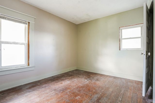 131 E Branning Avenue, Fort Wayne, IN 46806