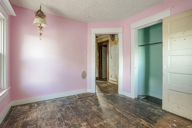 131 E Branning Avenue, Fort Wayne, IN 46806