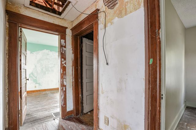 131 E Branning Avenue, Fort Wayne, IN 46806