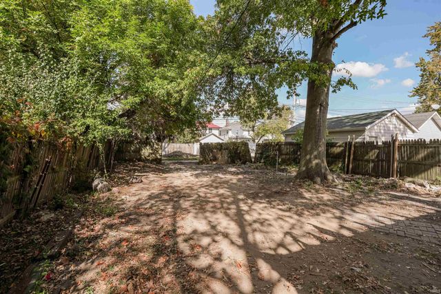 131 E Branning Avenue, Fort Wayne, IN 46806