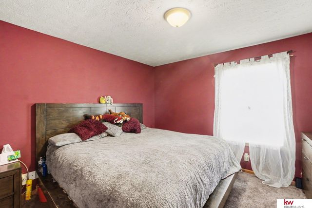 950 E 16 Street, Fremont, NE 68025