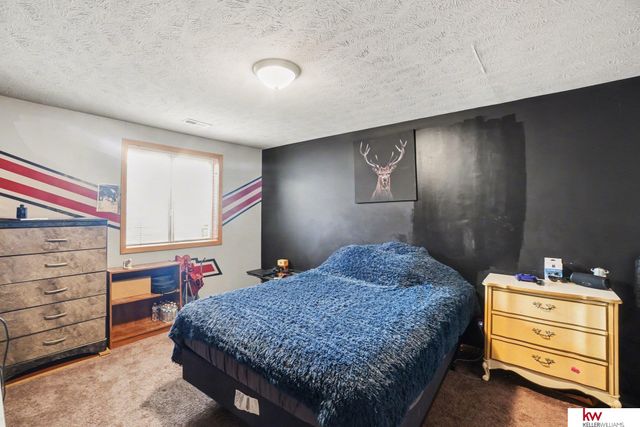 950 E 16 Street, Fremont, NE 68025