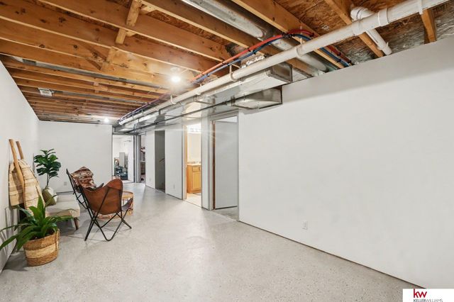 950 E 16 Street, Fremont, NE 68025