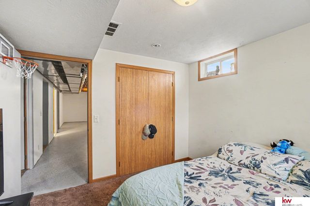 950 E 16 Street, Fremont, NE 68025