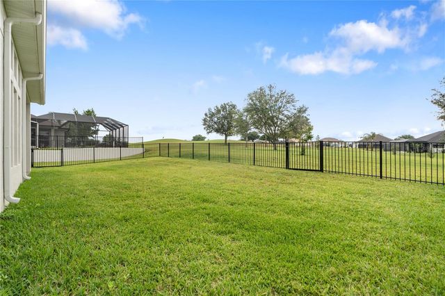 34411 SAHALEE LOOP, Dade City, FL 33525