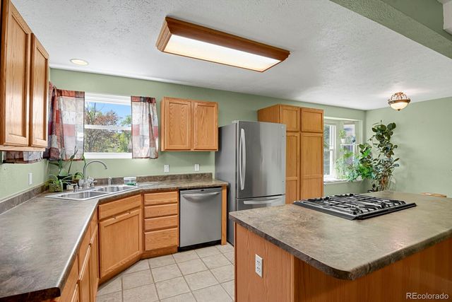 5215 Eldridge Street, Arvada, CO 80002