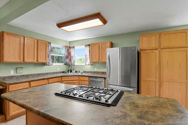 5215 Eldridge Street, Arvada, CO 80002
