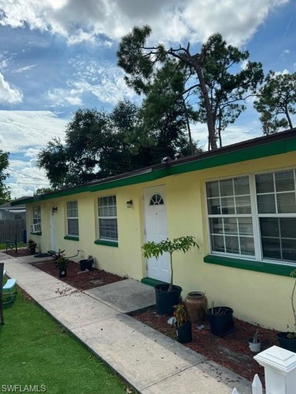5635-5637 10th AVE, FORT MYERS, FL 33907 — exterior