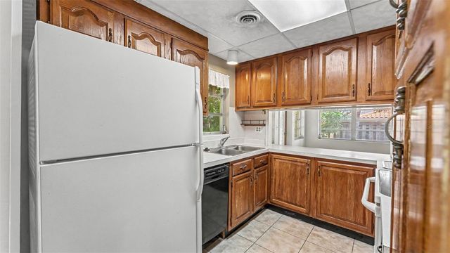 2303 COVENTRY AVENUE, Lakeland, FL 33803